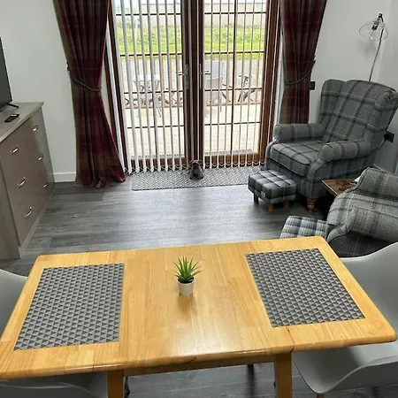 Flat In Eoropie, Ness, Isle Of Lewis Apartment Port of Ness Exterior photo